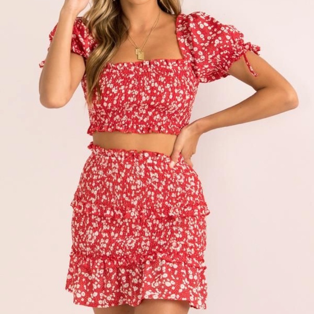Mia crop top + skirt red floral set